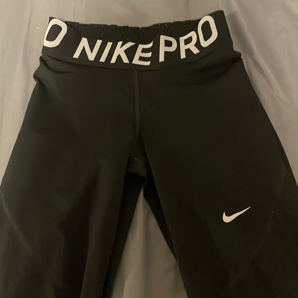 Womens XS Nike Pro Leggings